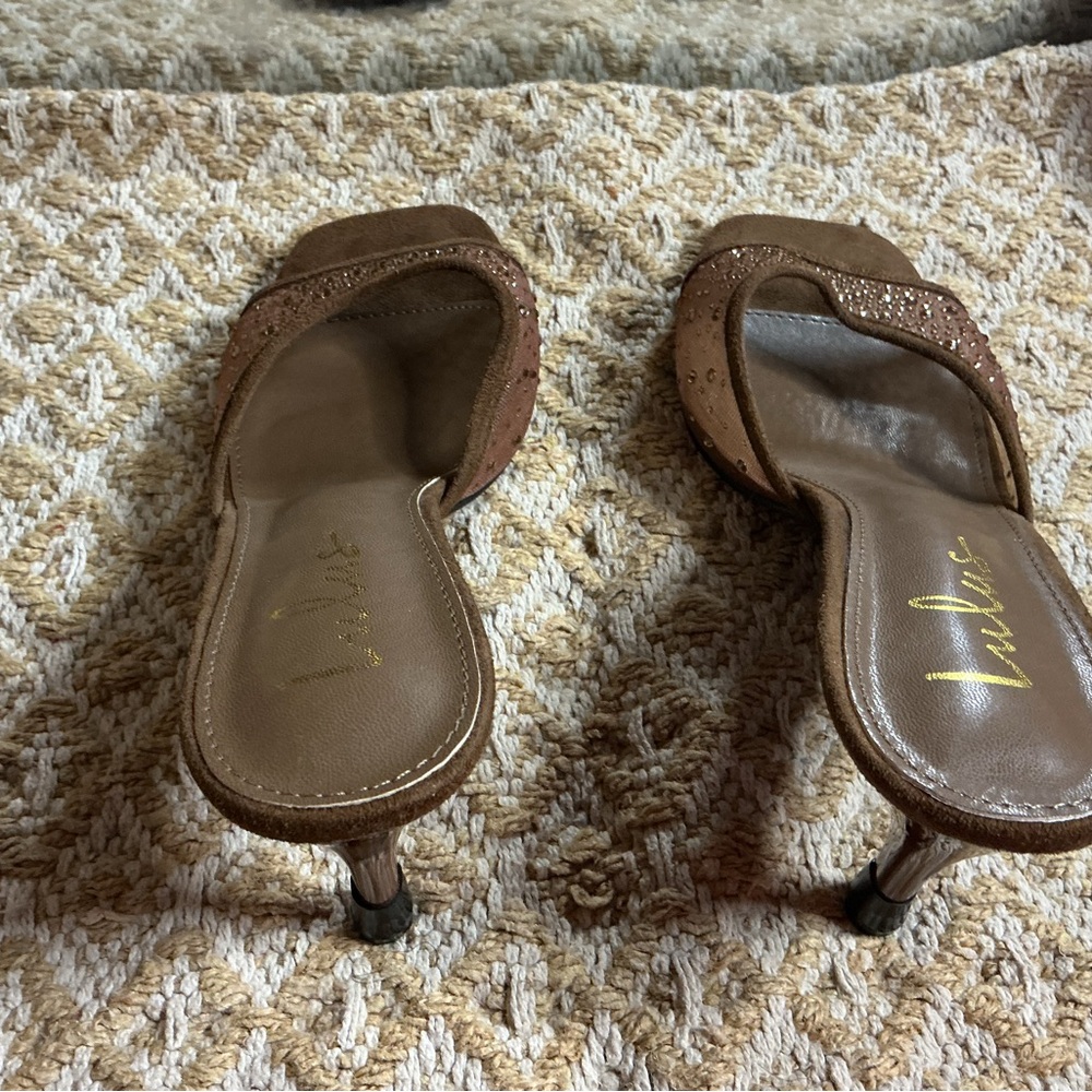 Lulu's Chic Brown Heeled Mules - Picture 7 of 9
